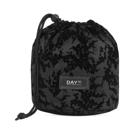 Day Gweneth re-f malus collect